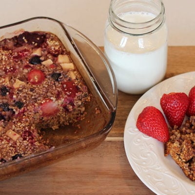 Apple Berry Baked Oatmeal